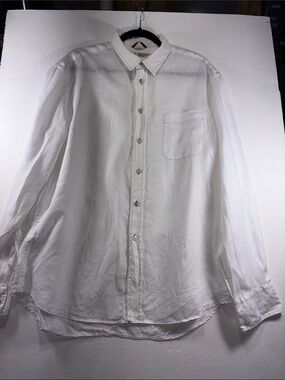 Mason’sClassic White Men's Button-Up Shirt